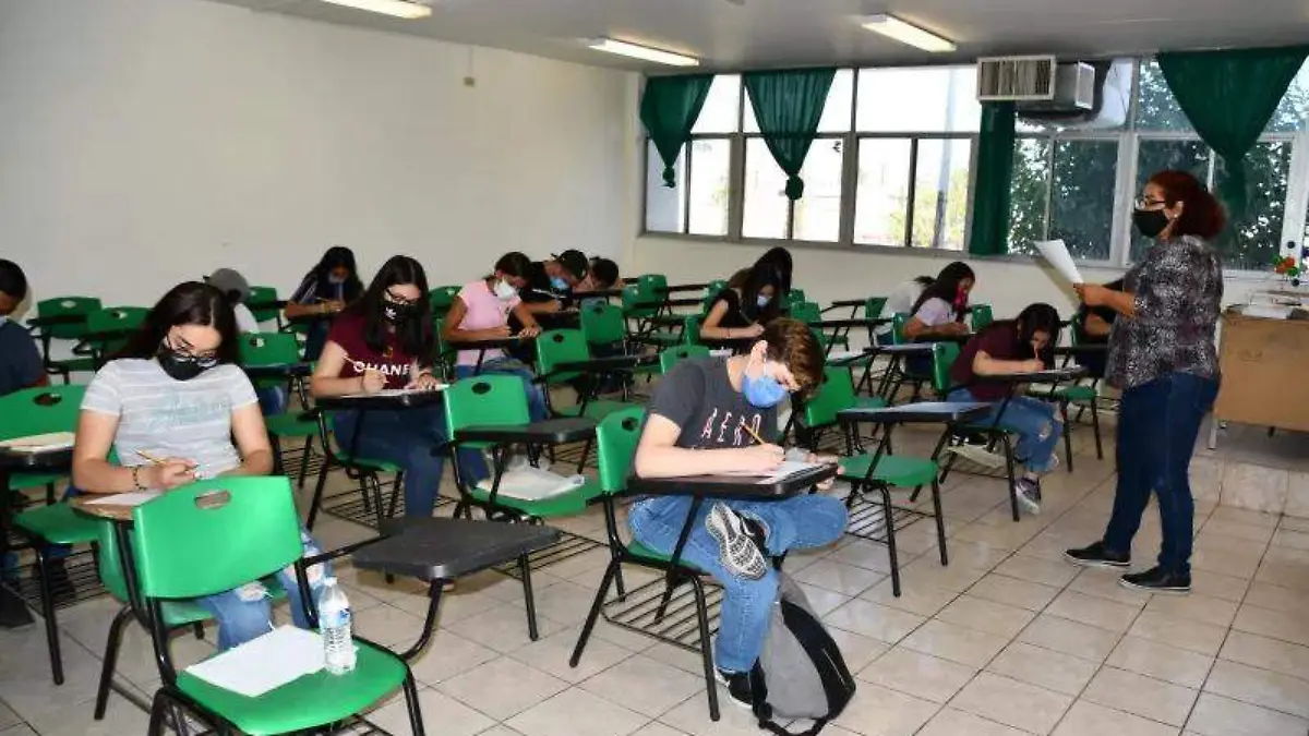 aspirantes a la prepa